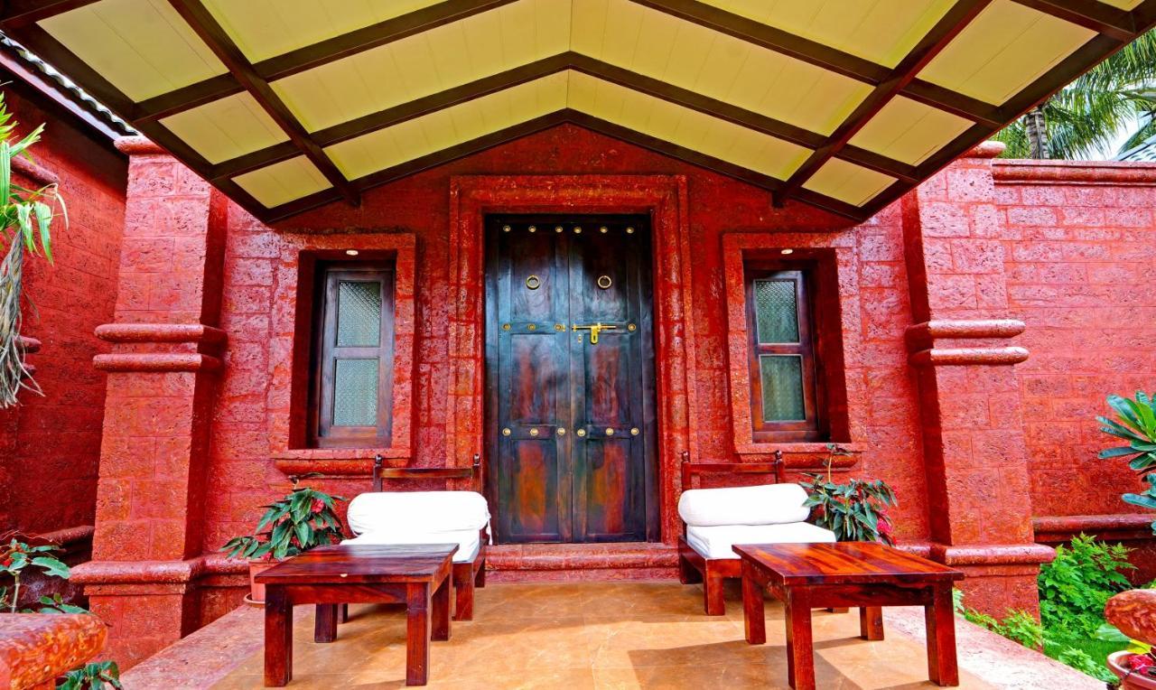 Siddhagiri Hotel And Resort Wai Eksteriør bilde